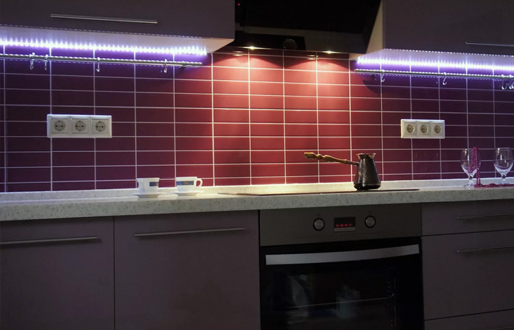 светодиодная лента освещение на кухне