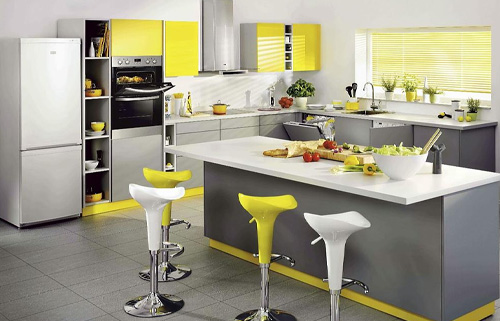 дизайн желто-серой кухни