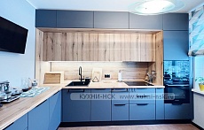 Фото кухня угловая на заказ модерн т.дерево серая 