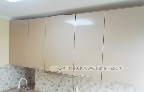 Кухня модерн плита встроенная портфолио глянцевая 2700 мм